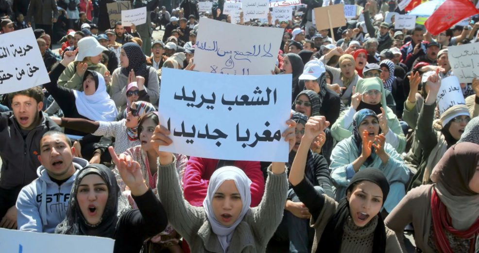 الحركات الإحتجاجية في المغرب.. تجاوز للأحزاب وخطاب مباشر للملك