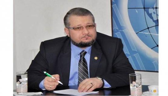 نائب برلماني يصف السفير السعودي في الجزائر بـ"الخائن والحركي"
