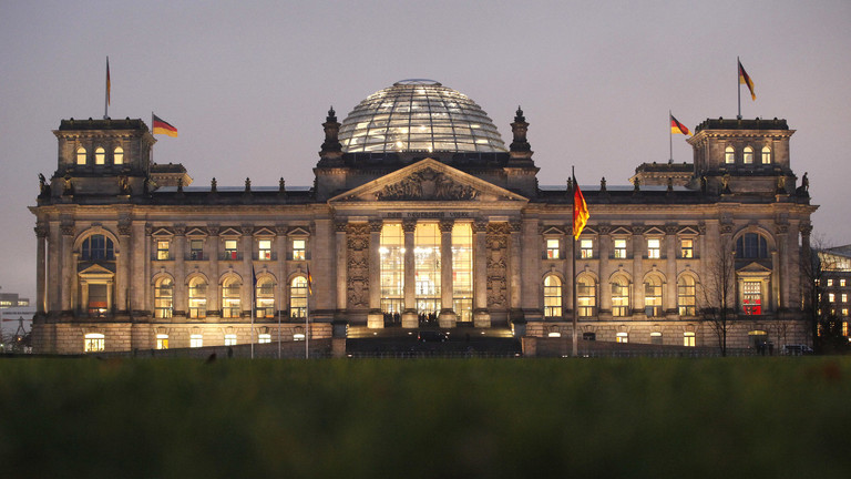مبنى البرلمان التاريخي برلين