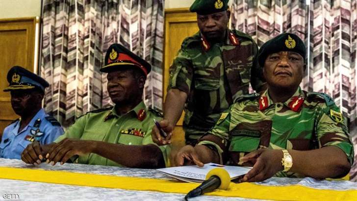 زيمبابوي: الجيش ما حصل مجرد استهداف للمجرمين المحيطين بالرئيس