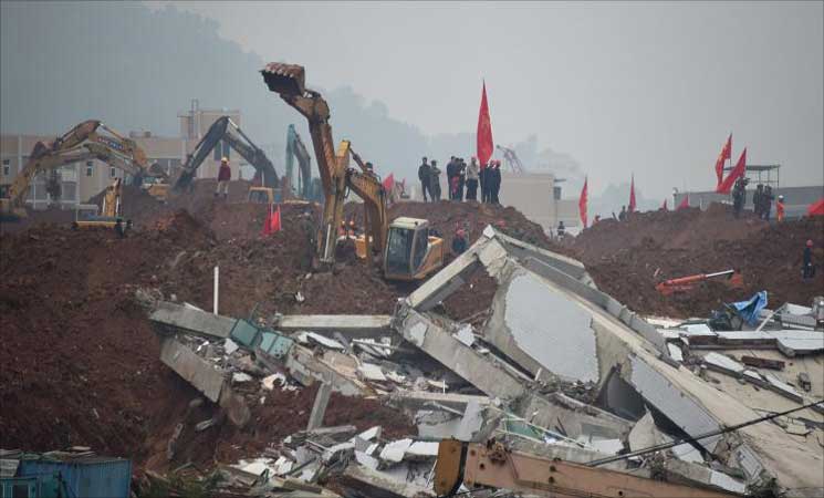 مقتل 11 وفقدان 12 جراء انهيار أرضي جنوب غرب الصين