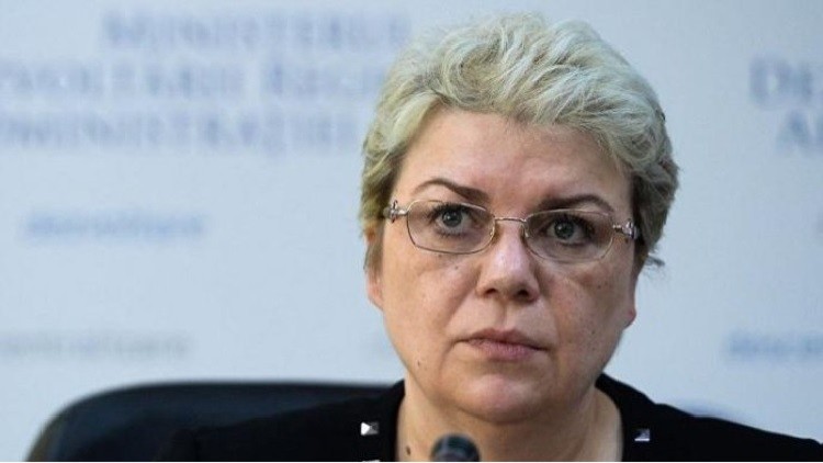 سيفيل شايديه، وزيرة التنمية الإقليمية الرومانية المرشحة لتولي منصب رئيس الوزراء