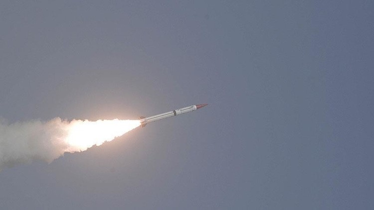 اعتراض صاروخين باليستيين أطلقهما الحوثيون باتجاه أبها السعودية