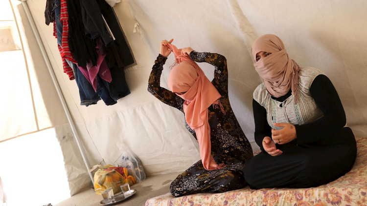 امرأتان ناجيتان من استعباد "داعش"