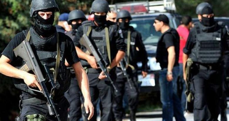 تونس: إحالة 3317 قضية تتعلق بجرائم إرهابية على النيابة منذ 2015