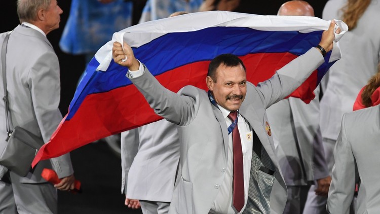 استبعاد رافع علم روسيا في بارالمبياد "ريو 2016"