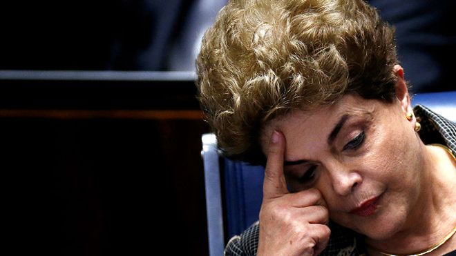 عزل ديلما روسيف رئيسة البرازيل من منصبها