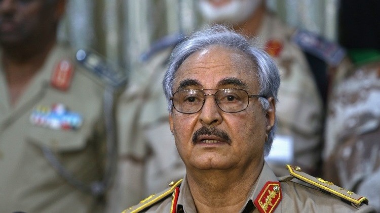 عُين حفتر من قبل حكومة شرقي ليبيا قائدا للجيش الوطني لليبي