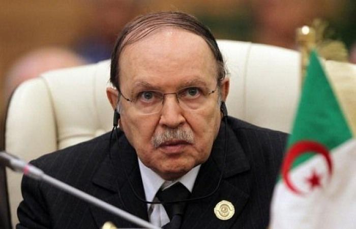 التو الحزب الحاكم بالجزائر يتوعَّد بالبقاء في السلطة مائة عام