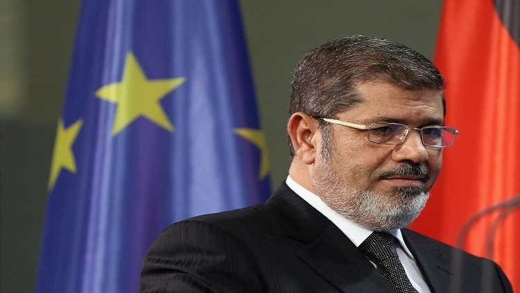 إلغاء حكم المؤبد بحق مرسي في قضية التخابر