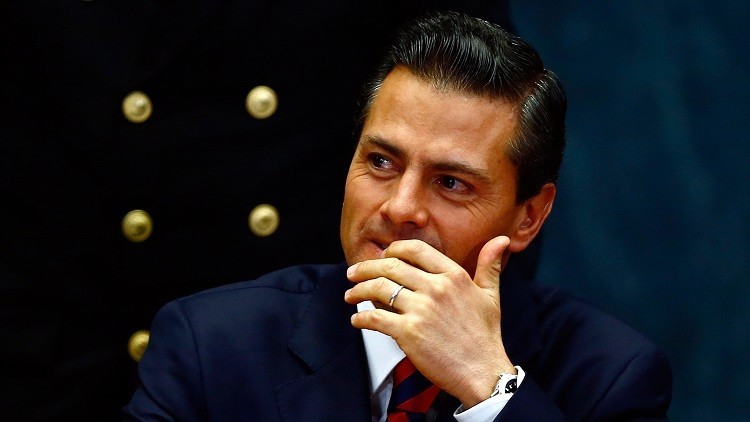 الرئيس المكسيكي أنريكي بينا