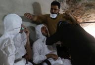 منظمة إغاثة: 100 قتيل و400 مصاب في الهجوم الكيماوي في سوريا