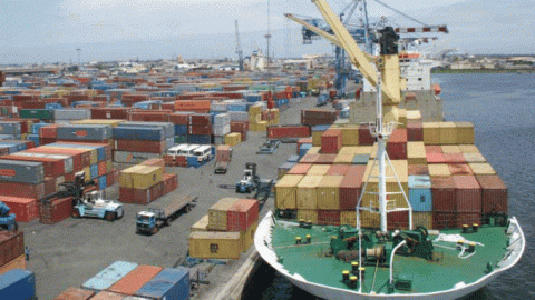 ميناء نواكشوط المستقل يقررطرد شركة "أرايس" المتهمة بالفساد