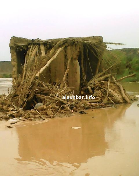 آثار بعض السيول التى ضربت مدن في آدرار