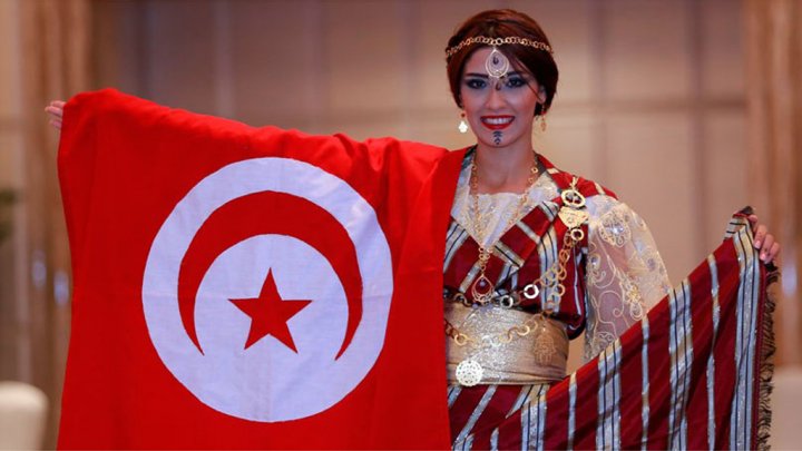 تونس: أحزاب سياسية ومنظمات توقع وثيقة لتشكيل حكومة وحدة وطنية