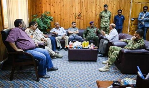 مدير إدارة التوجيه المعنوي بالقوات المسلحة الليبية يزور تعليم بنغازي