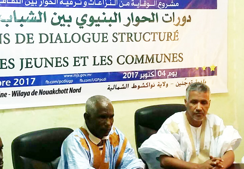 بلدية توجنين تنظم دورة في الحوار البنيوي بين الشباب والبلديات