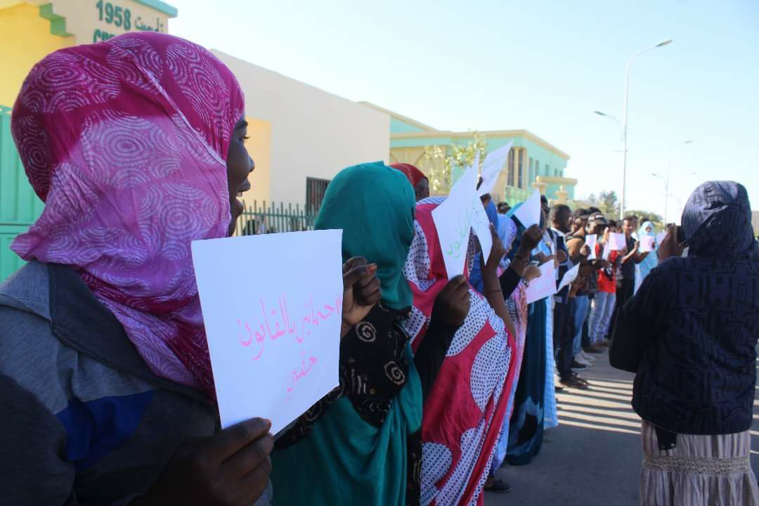 حراك هنّ من أجل المساواة و العدالة الاجتماعية" يرفع 5 مطالب -صور