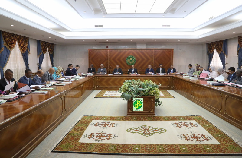 البيان الصادر في أعقاب اجتماع مجلس الوزراء