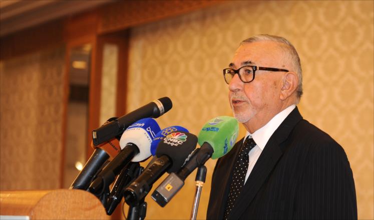 عبد الواحد الراضي يحتفظ بمقعده في البرلمان المغربي لأزيد من خمسين عاما (الجزيرة)