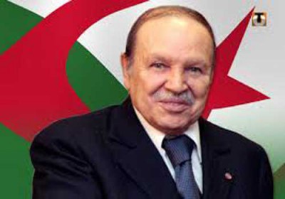 رسالة من بوتفليقة إلى أمير قطر