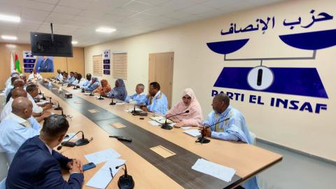 الحاكم يجدد تمسكه بالحوارالوطني