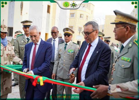 وزير الدفاع يشرف على أنشطة في مجمع "بولتكنيك"