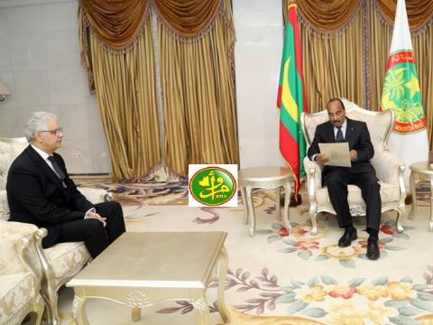 أمين عام حزب الإستقلال يحمل رسالة ملكية إلى ولد عبد العزيز