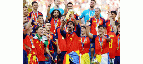 إسبانيا تتوج بطلة لكأس العالم 2026 بعد فوزها على الأرجنتين في النهائي
