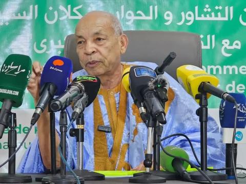 موريتانيا: منسق الحوار الوطني قدم إلى الأحزاب وثيقة خالية من “مأمورية ثالثة”