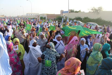 نساء المعارضة ينتفضن رفضا للتعديلات الدستورية (صور)