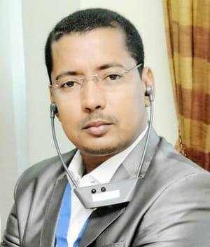 د. مولاي ولد أب ولد أﯕيݣ