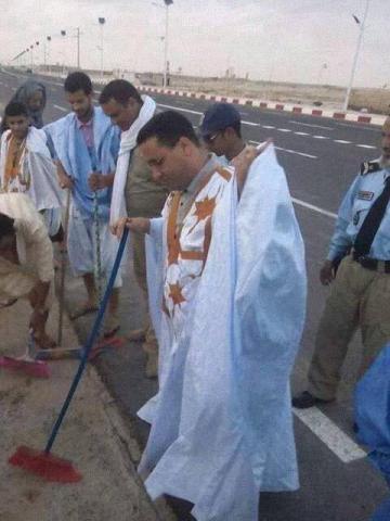الفضفاضة تدخل الوزير في ورطه حيث تمنعه من تأدية الواجب!