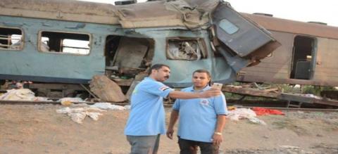 النقل إلى حدود ليبيا.. عقوبة “سيلفي” مسعفين أمام قطار “الموت”