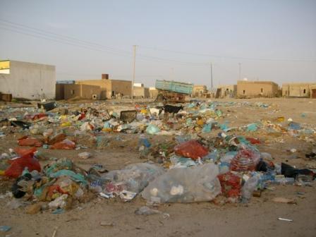 مطالب للرئيس عزيز بإنشاء وكالة حكومية مستقلة للنظافة